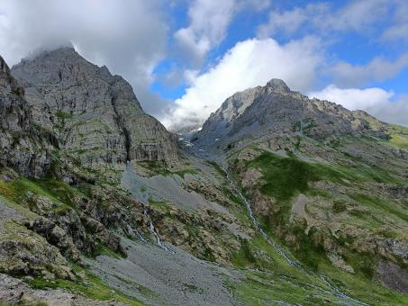 Výstup na Ararat a přechod pohoří Kačkar